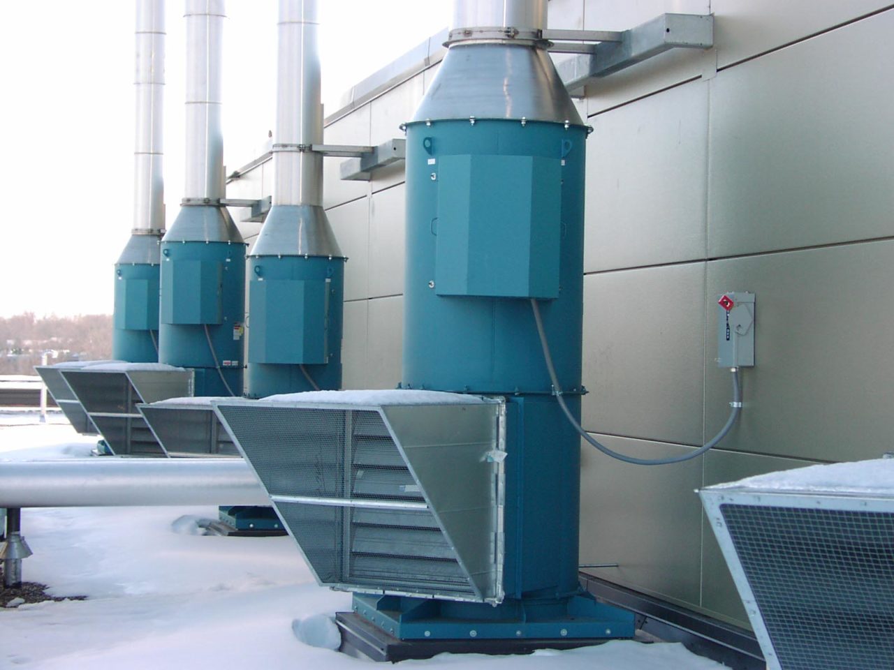 Laboratory and Fume Hood Exhaust Fans Induced Flow Mixed Flow