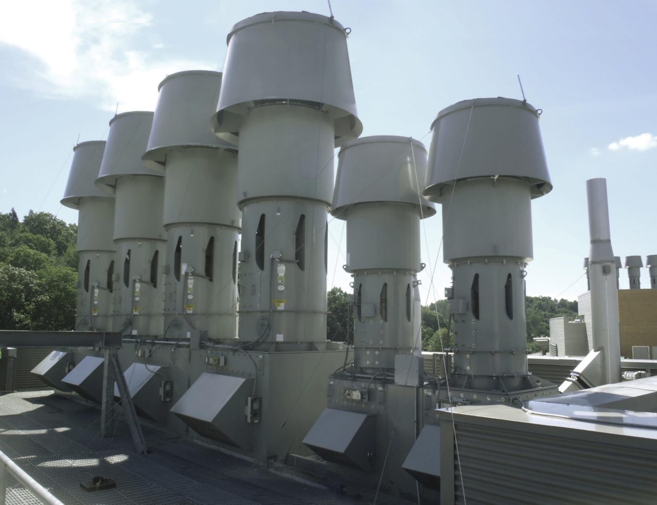 Laboratory and Fume Hood Exhaust Fans Induced Flow Mixed Flow
